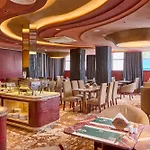 Kin Hotel Ly Tu Trong