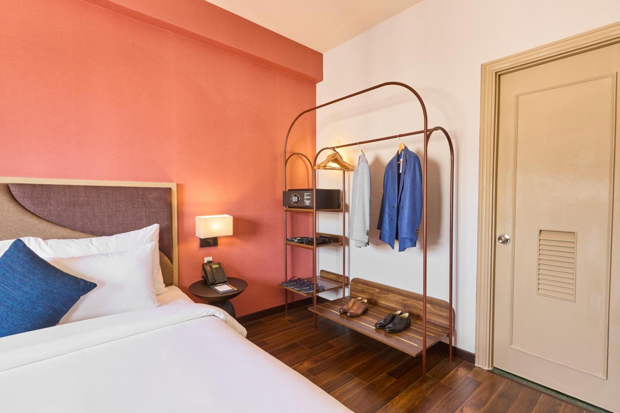 Kin Ly Tu Trong Hotel